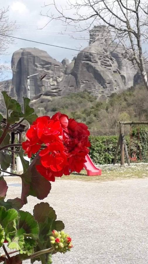 Meteora Garden Bed and Breakfast Καλαμπάκα Εξωτερικό φωτογραφία