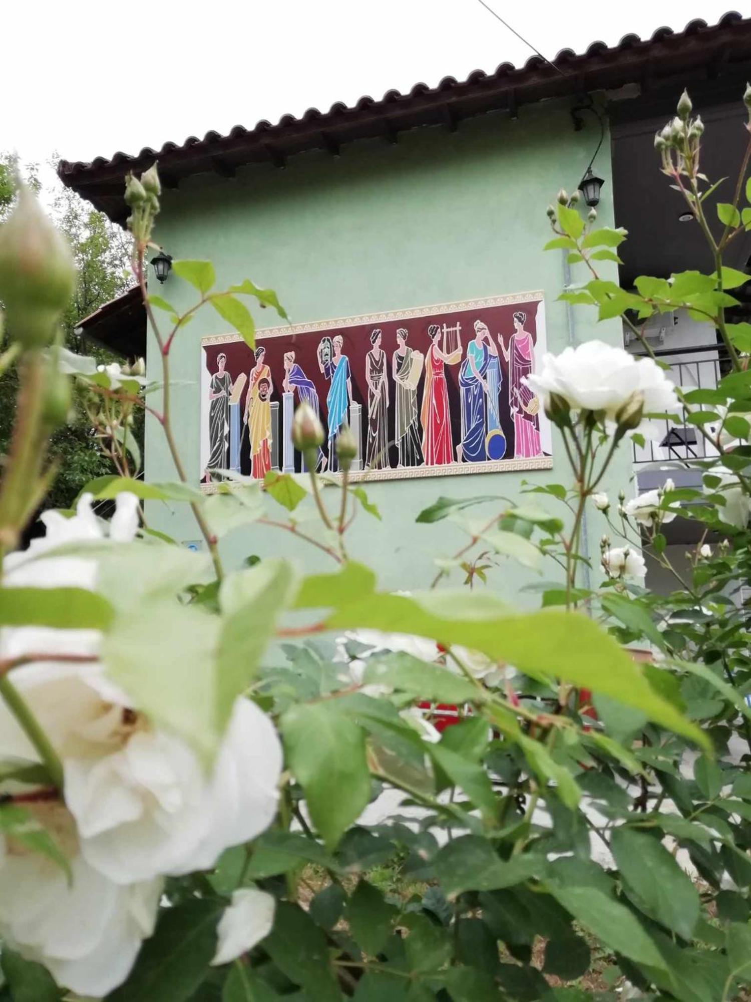 Meteora Garden Bed and Breakfast Καλαμπάκα Εξωτερικό φωτογραφία