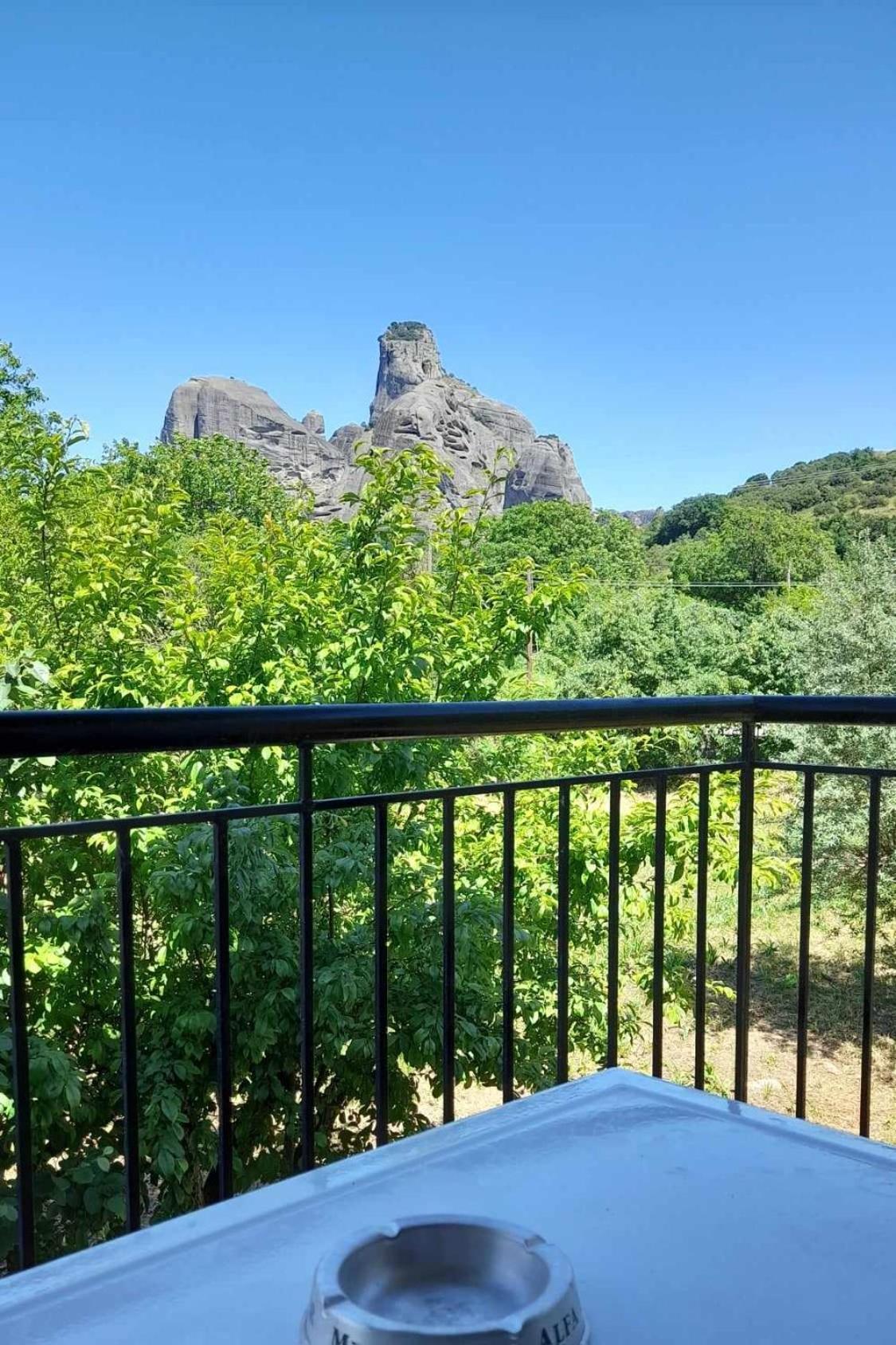 Meteora Garden Bed and Breakfast Καλαμπάκα Εξωτερικό φωτογραφία