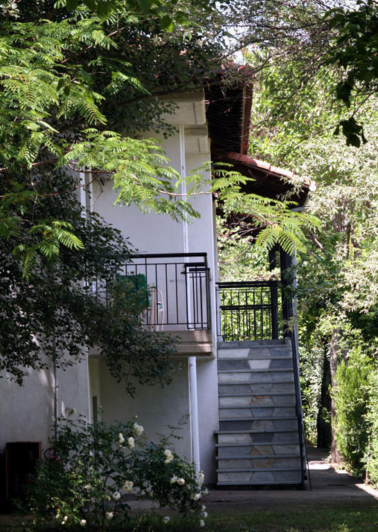 Meteora Garden Bed and Breakfast Καλαμπάκα Εξωτερικό φωτογραφία