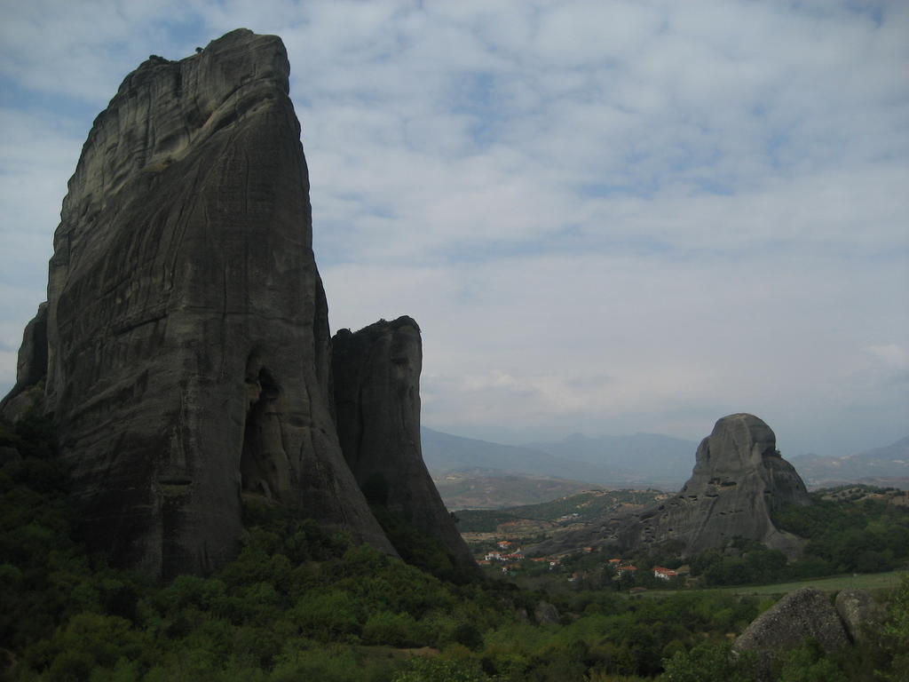 Meteora Garden Bed and Breakfast Καλαμπάκα Εξωτερικό φωτογραφία